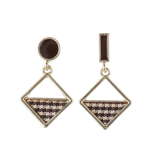 ♠️ NEW Minimalist Gold Earrings - Picture 6 of 7